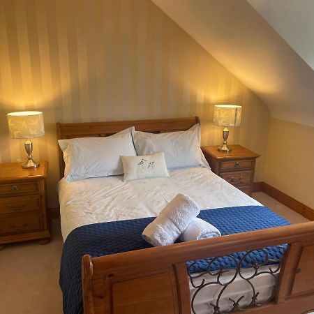 Cosy Rooms In A Stone Cottage Salthill Kültér fotó